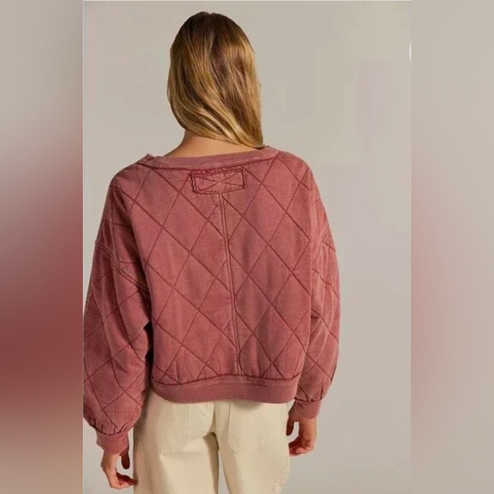 Free People We The Free Mirage Pullover Sweatshirt Top Diamond Quilted L NWT - Picture 2 of 9